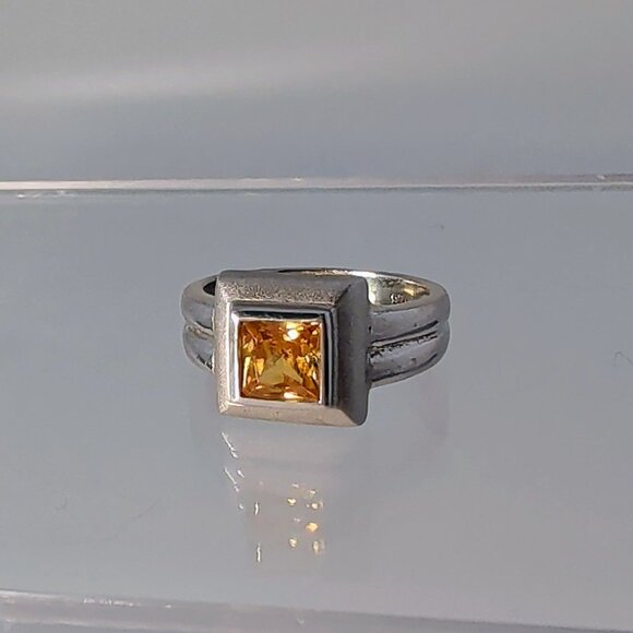 Sterling Silver Ring With Square Citrine Gemstone Size 7.5 - Picture 2 of 12
